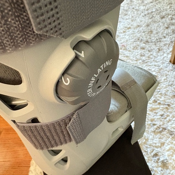 Aircast Soft Stride Walker Walking Boot Size Small - Picture 7 of 13
